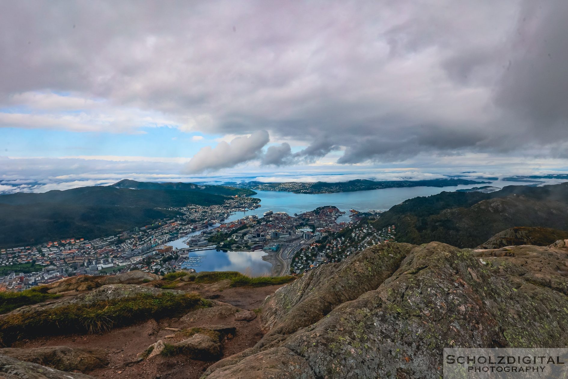 Blick vom Ulriken auf Bergen